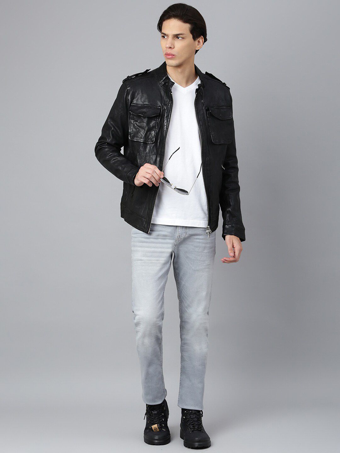 53df29a0-8dd6-4f14-9e93-b8f6464b286f1670675691115WoodsMenBlackCamouflageCottonBikerJacket7.jpg Men Biker Jacket - Image 1