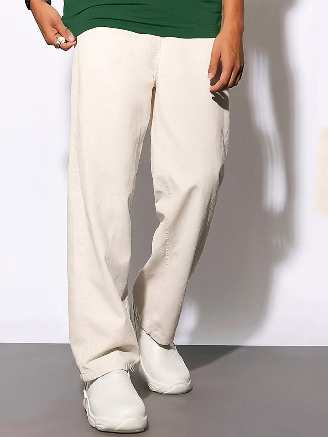 iBlejw1z_68bb38a6201349acbfd1e1e93b7611a0.jpg Men Straight Fit Mid-Rise Stretchable Jeans - Image 1