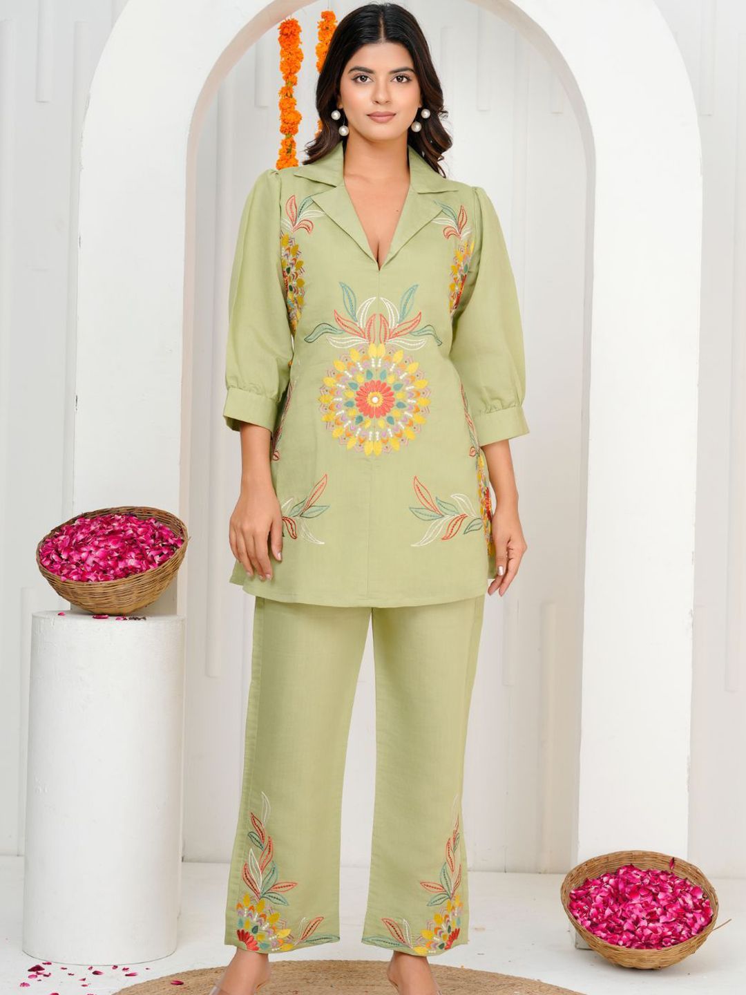 wjVHfMR0_1895fc9ee1da43c489eb5debfa2c2240.jpg Embroidered Lapel Collar Tunic With Trouser Co-Ords - Image 1